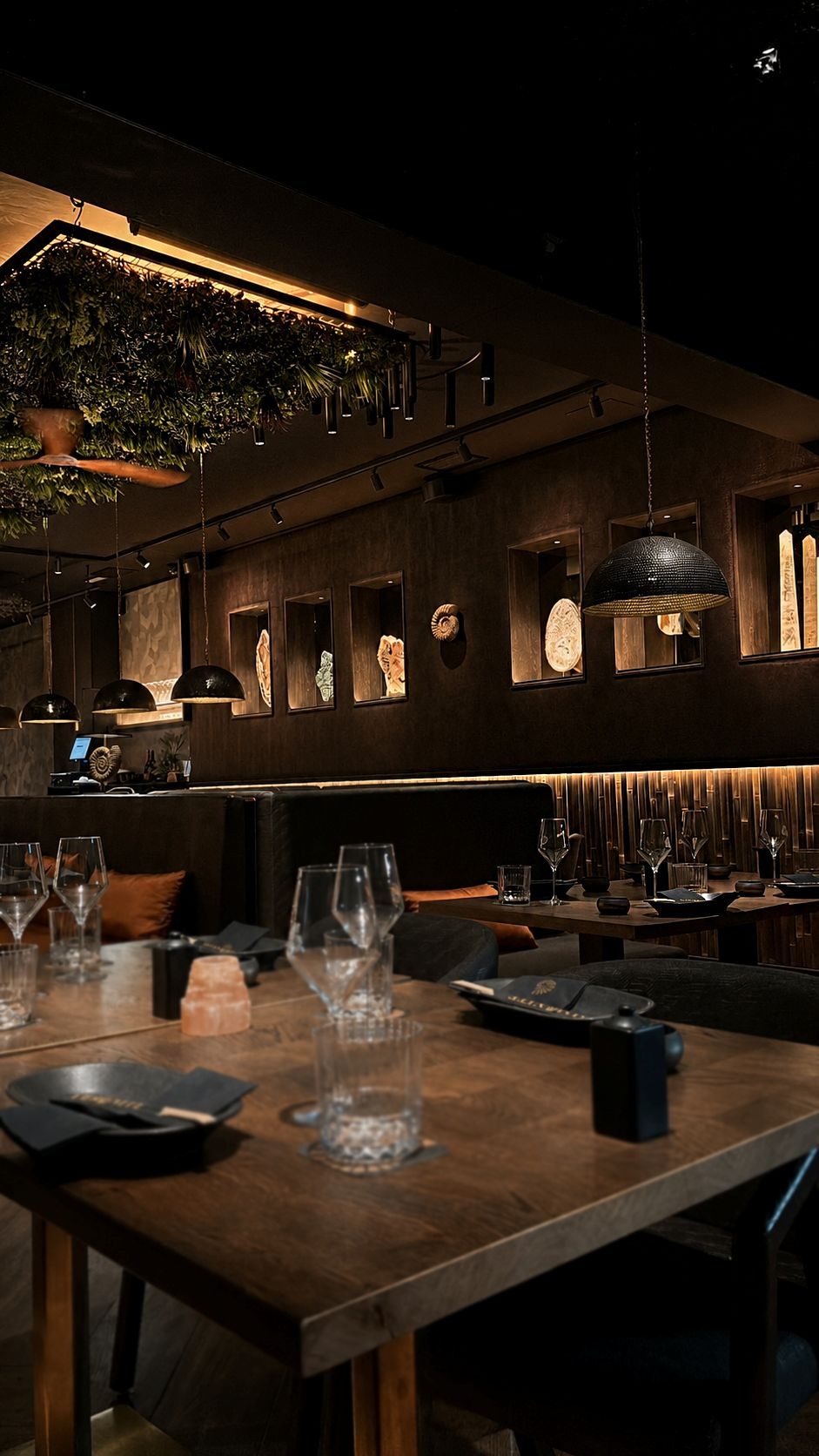 Sushi Restaurant — interior detail 3